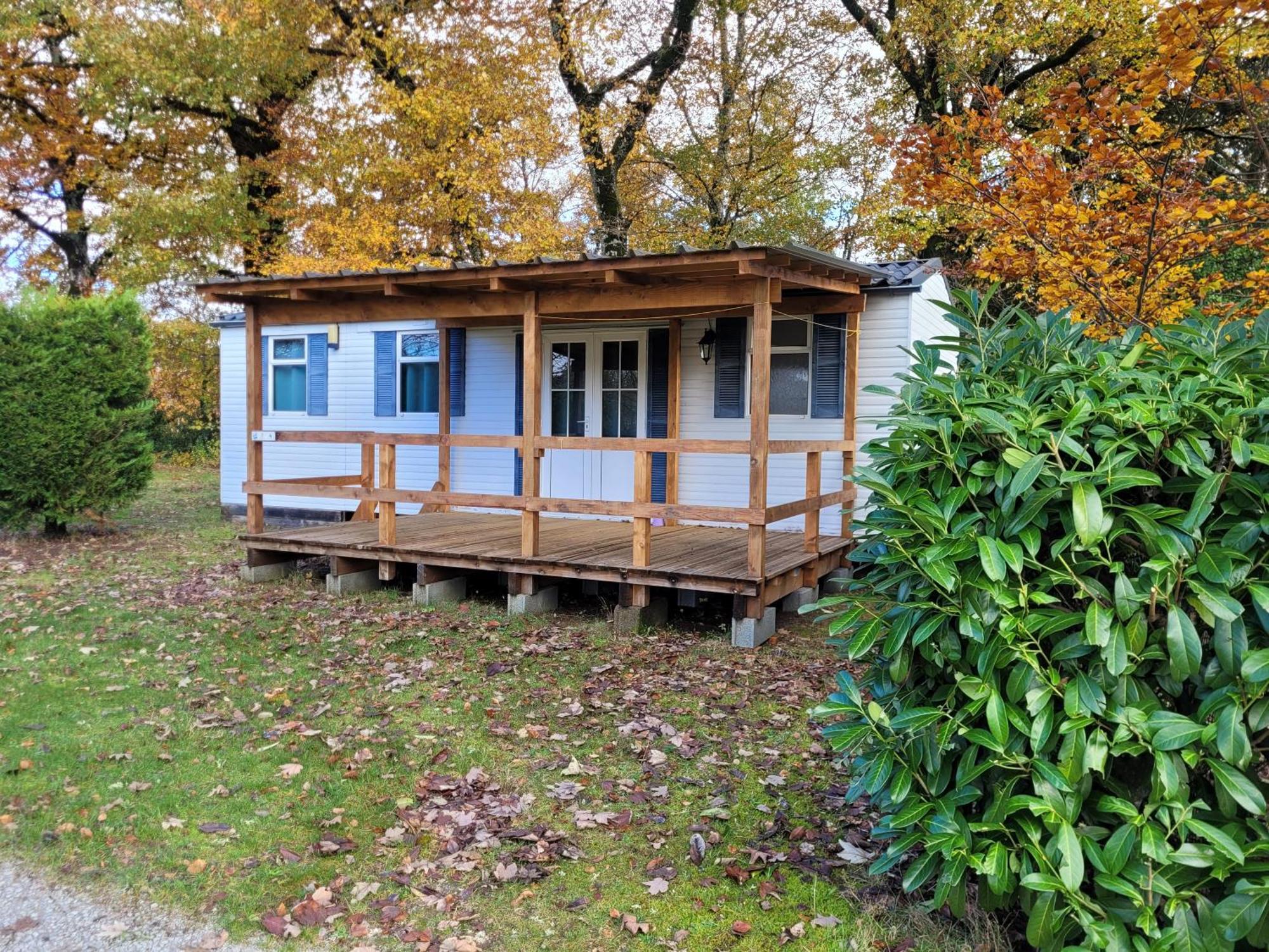 Stacaravan 6 Persoons - Camping Le Soustran Neuvic  Exteriér fotografie